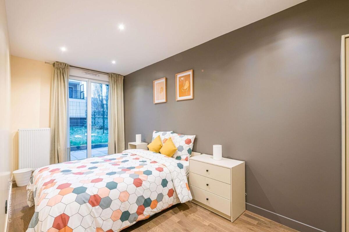 Le Continental ~ Jardin ~ Parking ~ Spacieux Apartamento *